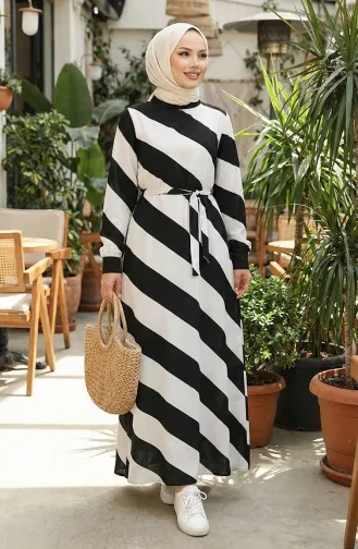 Geometrik Desenli Kuşaklı Viskon Elbise 0460-03 Siyah Beyaz