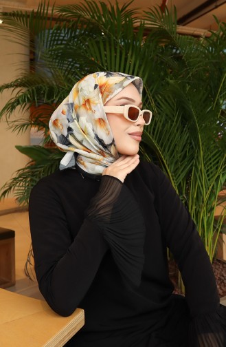 Floral Pattern Scarf 70332-02 Black Yellow 70332-02