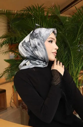 Çiçek Desenli Pamuklu Koza Eşarp 70333-04 Gri Siyah
