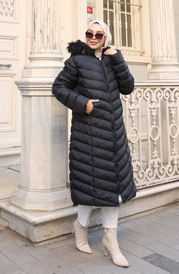 جاكيت منتفخ بغطاء رأس وسحاب كبير الحجم 0224-01 أسود 0224-01