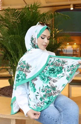 Çiçek Desenli Capri Şal 70349-05 Yeşil Ekru
