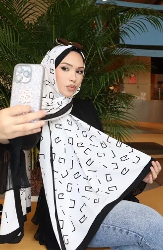 Desenli Capri Şal 70350-03 Siyah Ekru