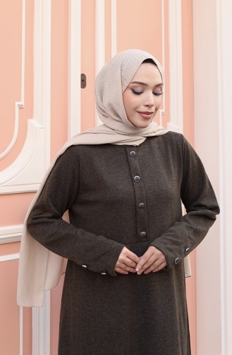 Gestricktes Winterkleid Mit Knopfleiste Und Hijab-Details Modell 2180-03 Khaki 2180-03