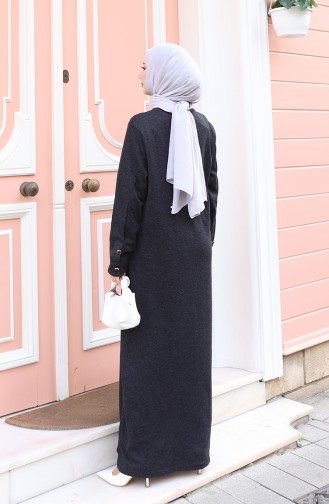 Gestricktes Winterkleid Mit Knopfleiste Und Hijab-Details 2180-04 Schwarz 2180-04