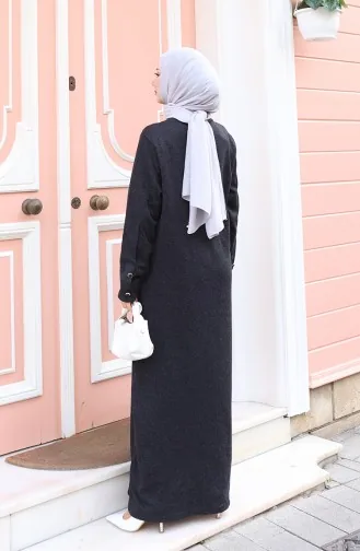 Gestricktes Winterkleid Mit Knopfleiste Und Hijab-Details 2180-04 Schwarz 2180-04