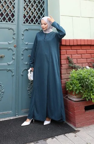 Robe Hijab D`hiver Tricotée à Boutons Ornée De Détails 2184-02 Pétrole 2184-02