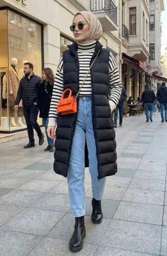 Gewatteerd Vest Met Capuchon En Rits 0169A-02 Zwart 0169A-02