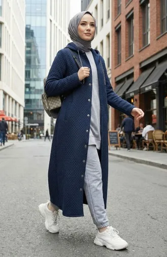 Steppmantel Mit Kettenverzierung Kapuze 0215-01 Marineblau 0215-01