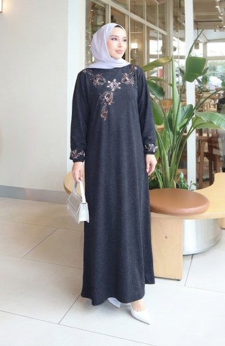 Örme Kumaş Kışlık Düğme Detaylı Tesettür Elbise 2179-01 Siyah