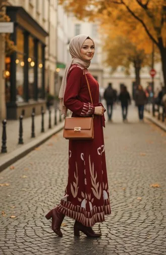 Gemustertes Viskose-Hijab-Kleid Mit Elastischen Ärmeln Und Gürtel 2207-02 Burgunderrot 2207-02