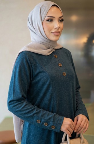 فستان شتوي محتشم من قماش محبوك مزين بأزرار، رقم الموديل 2183-03، لون بترولي 2183-03