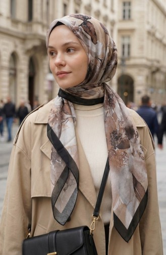 Patterned Amber Scarf 70325-04 Black Beige 70325-04