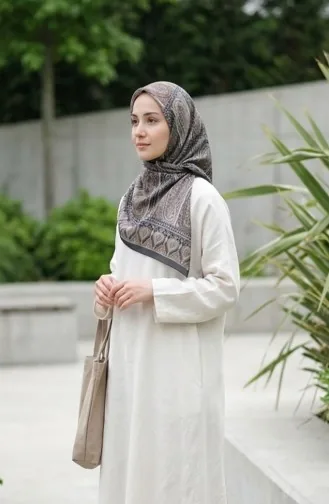 وشاح قطني بنقوش كاراكا 81091-06 أسود بني 81091-06