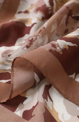 Patterned Soft Scarf 70317-10 Milk Coffee 70317-10