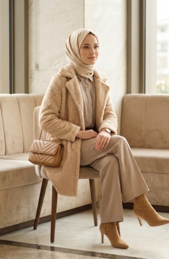 جاكيت مخملي بجيوب وأزرار 6342-03 من فرو المنك 6342-03