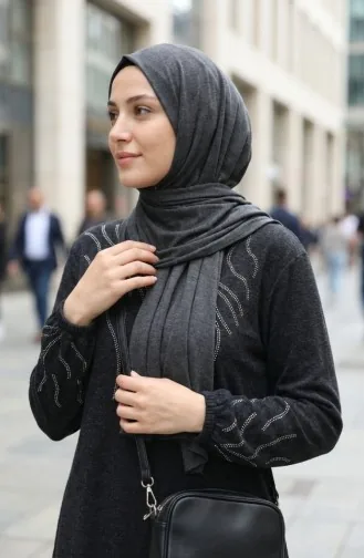 Gebreide Winterjurk Met Steenprint En Hijab-design 2194A-02 Zwart 2194A-02