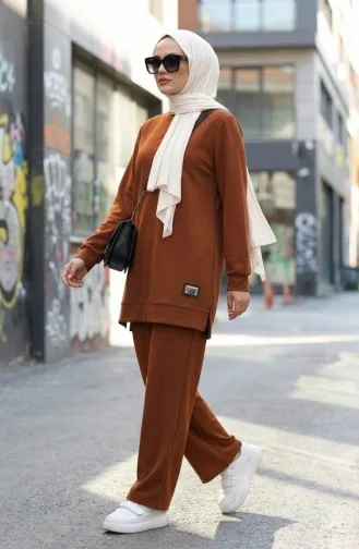 Tuniek En Broek Tweedelig Set Met Embleemdetails 0228-03 Tan 0228-03