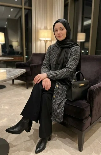 Kapüşonlu Düğmeli Kaşe Kap 0201-19 Siyah 0201-19