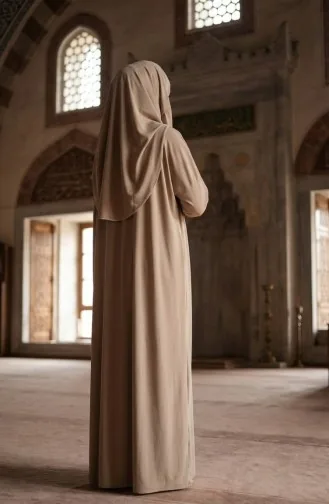 ملابس الصلاة بيج داكن 1973-05