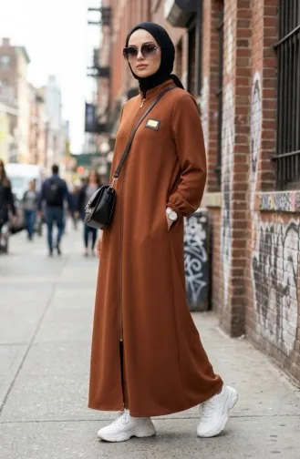 Emblem Detailed Zippered Abaya 0229-02 Tan 0229-02