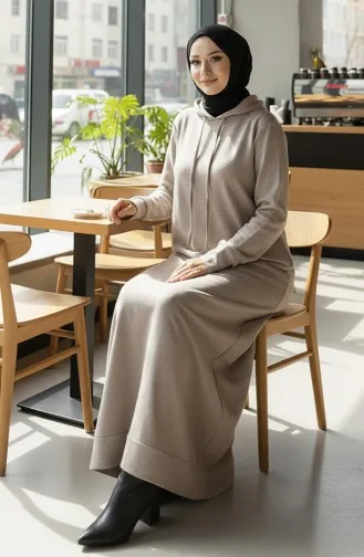 Sportkleid Mit Kapuze Aus Doppelgarn 0190A-02 Milchkaffee 0190A-02