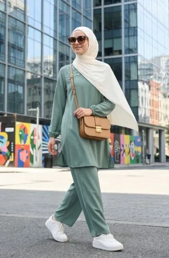 Ensemble Deux Pièces Tunique Et Pantalon Orné De Pierres 0230-05 Vert Clair 0230-05