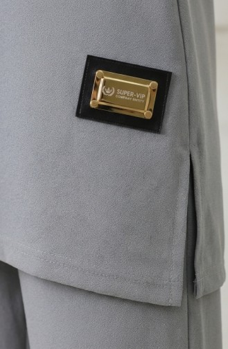 Ensemble Deux Pièces Tunique Et Pantalon Avec Emblème Référence 0231-01 Gris 0231-01