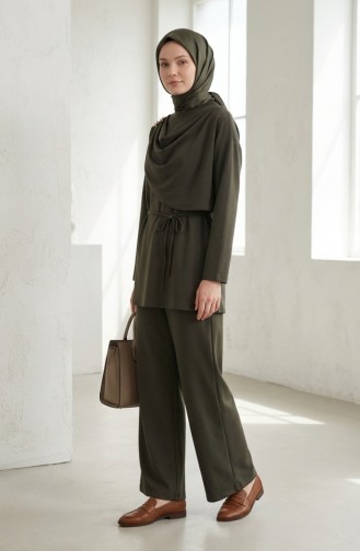 طقم مكون من قطعتين: تونيك وبنطال بتصميم منسدل بتفاصيل نجوم، لون كاكي 2209-01 2209-01