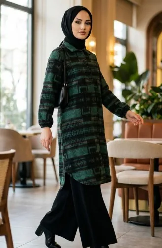 Gedecoreerde Wintertuniek Met Knopen In Houthakkersstijl 2503-01 Smaragdgroen Zwart 2503-01