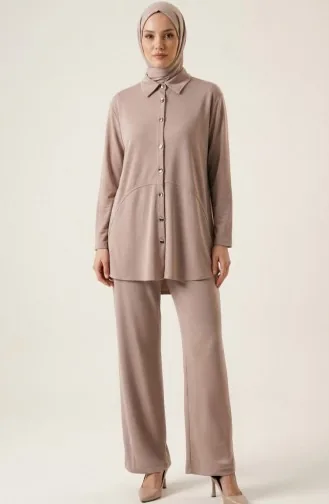 Tweedelig Setje Met Overhemdkraag Tuniek En Broek Knoopsluiting 2210-03 Nerts 2210-03