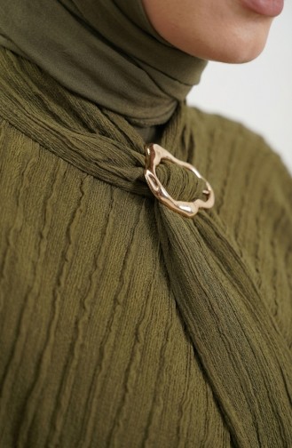 بلوزة برباط عند الرقبة 71370-03 لون زيتوني 71370-03