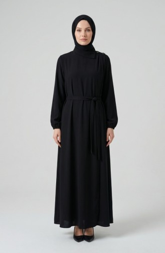 عباية سوداء مزينة بأزرار، وأكمام مطاطية، وحزام، موديل 2212-02 2212-02