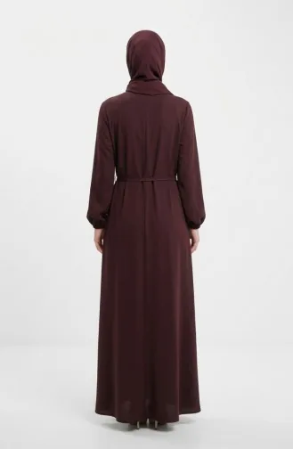 عباية بنية اللون، مزينة بأزرار وأكمام مطاطية وحزام، رقم الموديل 2212-03 2212-03