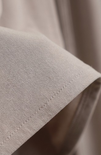 عباية بيج 2212-05 مزينة بأزرار وأكمام مطاطية وحزام 2212-05