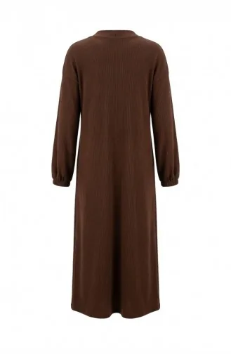 Lange Geknöpfte Winter-Abaya Mit Elastischen Ärmeln 2214-01 Tan 2214-01