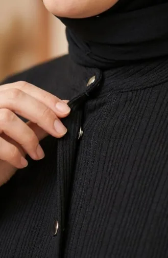 عباية شتوية طويلة بأزرار وأكمام مطاطية 2214-04 أسود 2214-04