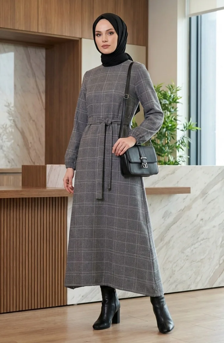 Robe D`hiver Rayée Ceinturée à Poignets élastiqués 2505-01 Gris 2505-01
