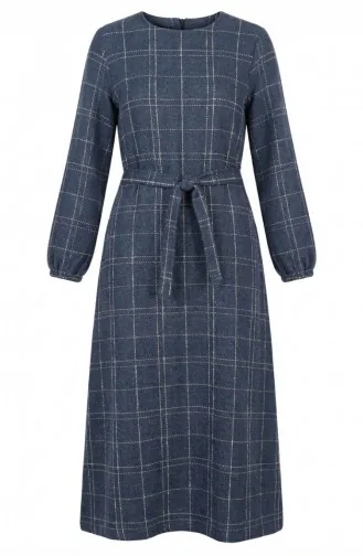 Robe D`hiver Rayée Avec Ceinture Et Poignets élastiqués 2505-05 Bleu Marine 2505-05