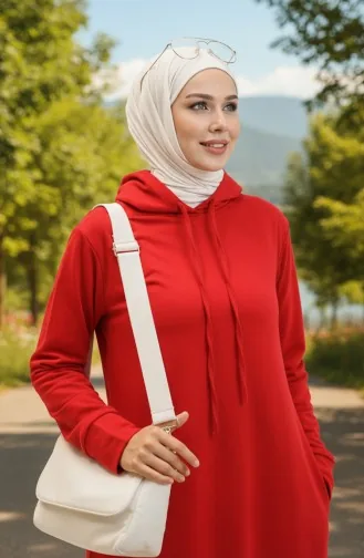 Zweifädiges Sportkleid Mit Kapuze 0190-01 Rot 0190-01