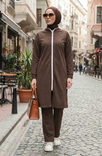 طقم رياضي بقبعة 3044-14 بني 3044-14