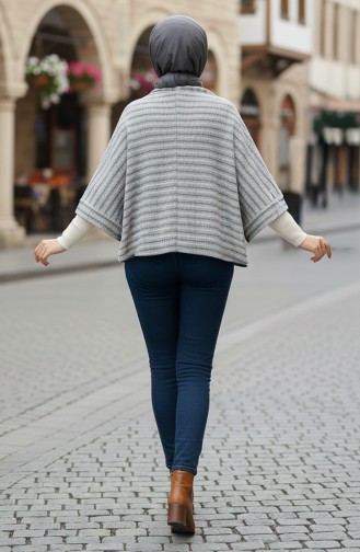 Schoudersjaal 1070-01 Amandelgroen 1070-01