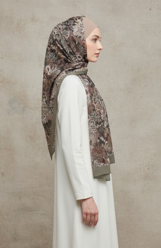 وشاح كهرماني بنقشة زهور 70357-02 كاكي 70357-02