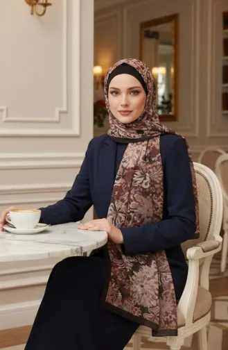 وشاح بني بنقشة زهور من العنبر 70357-12 70357-12