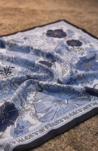 وشاح كهرماني بنقشة زهور 70358-05 أزرق داكن 70358-05