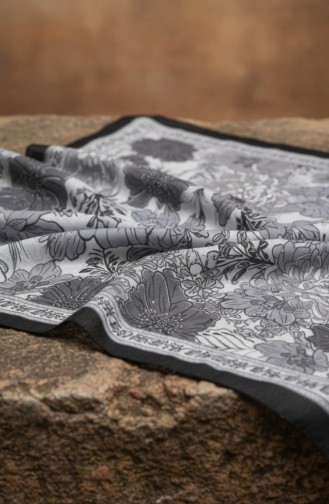 Amberkleurige Sjaal Met Bloemenpatroon 70358-06 Zwart Grijs 70358-06