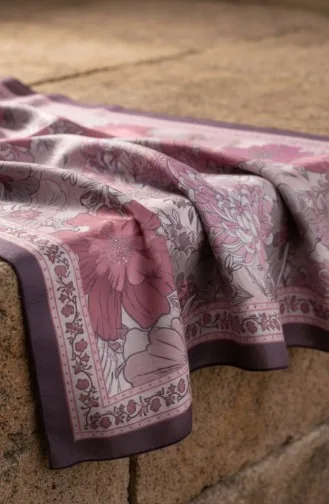 وشاح كهرماني بنقشة زهور 70358-09 لون برقوقي 70358-09