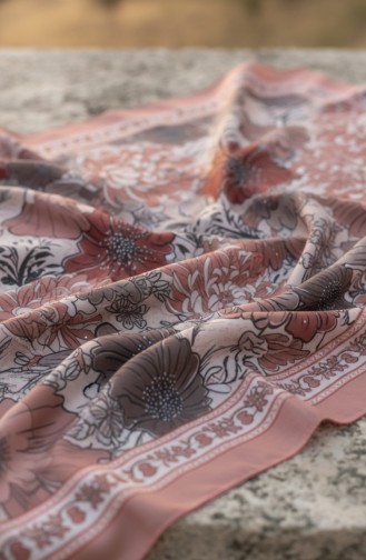 Écharpe Ambrée à Motif Floral 70358-11 Pelure D`oignon 70358-11