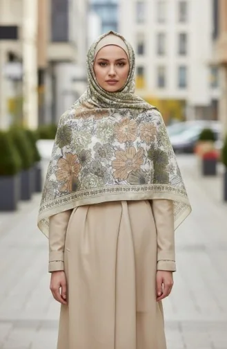 وشاح بلون العنبر بنقشة زهور 70358-14 أخضر زيتوني 70358-14