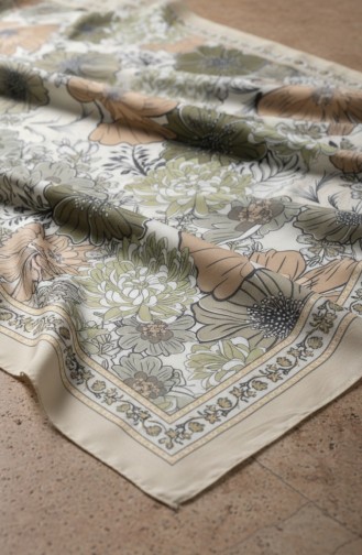 وشاح بلون العنبر بنقشة زهور 70358-14 أخضر زيتوني 70358-14