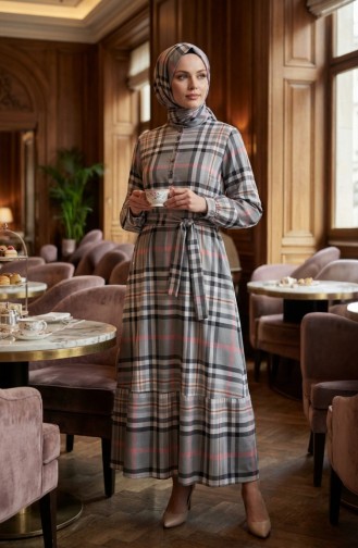 فستان حجاب بحزام بنقشة مربعات 2218-03 رمادي فاتح 2218-03